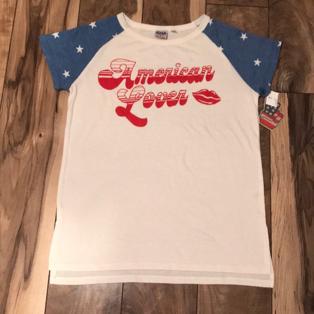 NWT JUNK FOOD American Lover Tee shirt